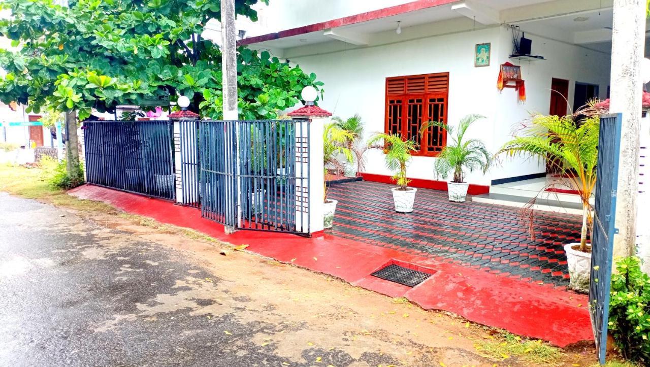 Hilton Cottage Trincomalee Eksteriør billede