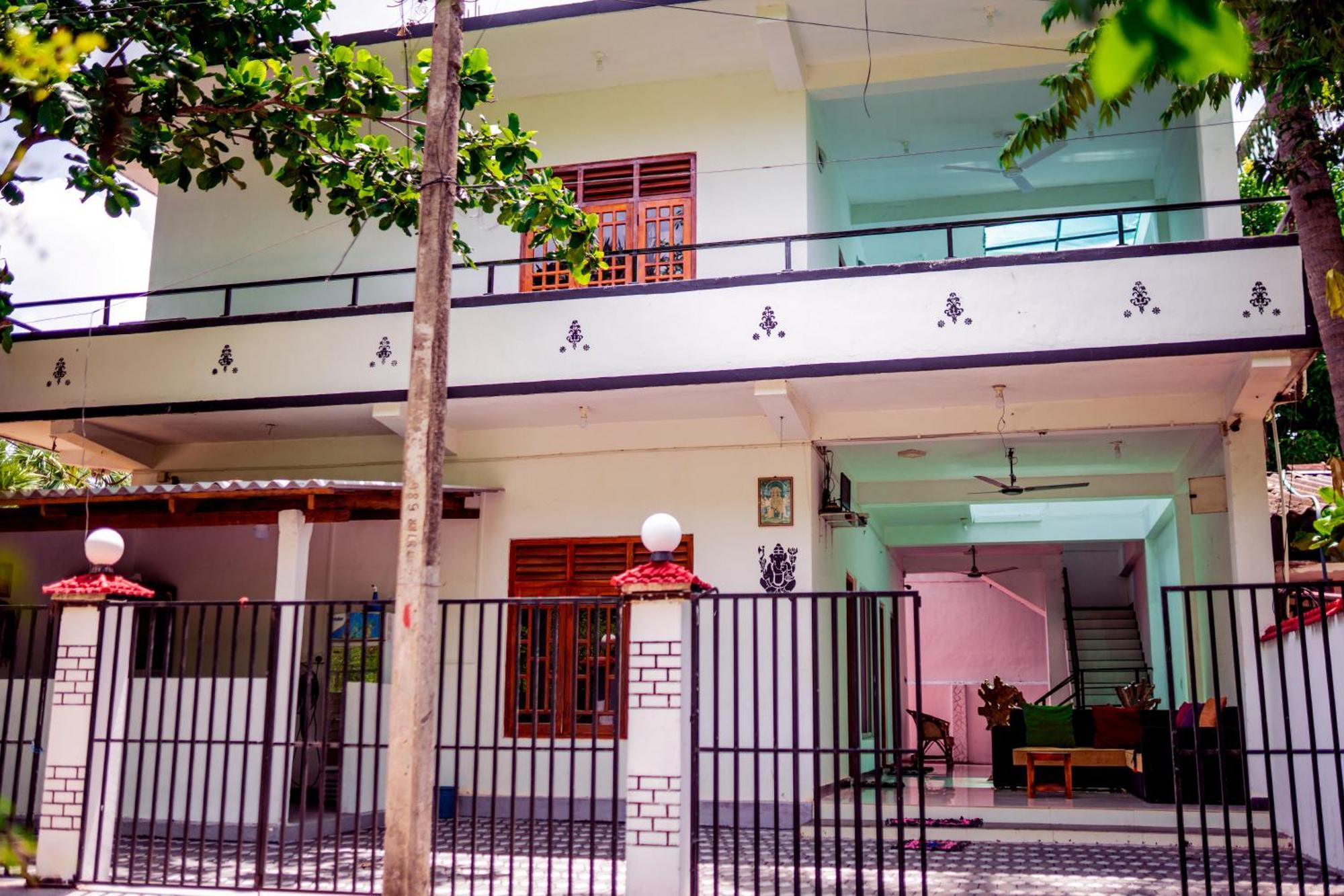 Hilton Cottage Trincomalee Eksteriør billede